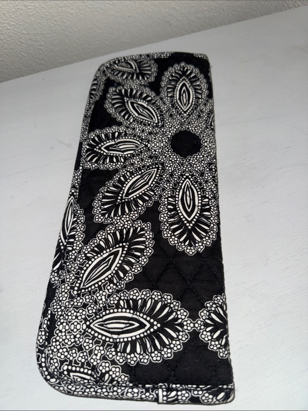Vera Bradley - Hot Tool Sleeve